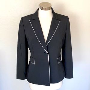 Tahari Black/White Blazer Jacket Size 8P